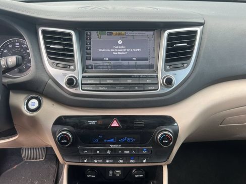 Used 2018 Hyundai Tucson SEL Plus w/ Cargo Package AWD/4WD image 14