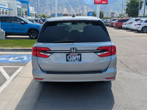 Used 2021 Honda Odyssey EX image 7