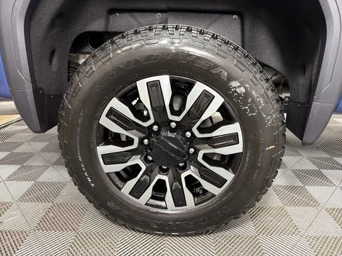 New 2026 GMC Sierra 2500 Denali Ultimate AWD/4WD image 15
