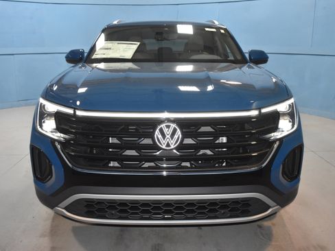 New 2026 Volkswagen Atlas Cross Sport SE AWD/4WD image 19