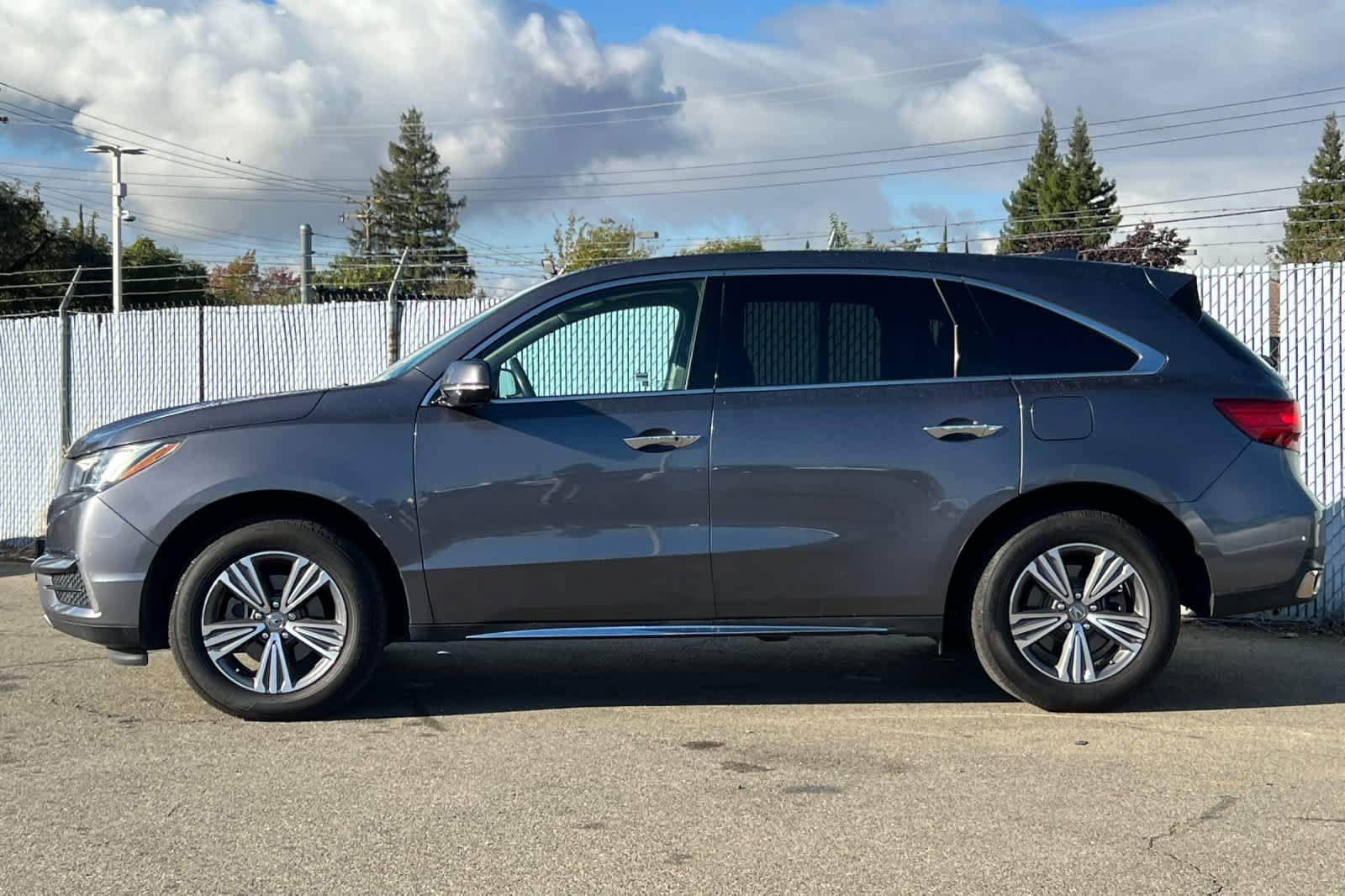 Used 2019 Acura MDX FWD image 2