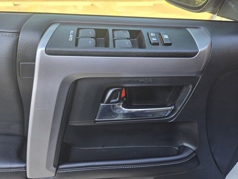 Used 2021 Toyota 4Runner SR5 Premium image 14