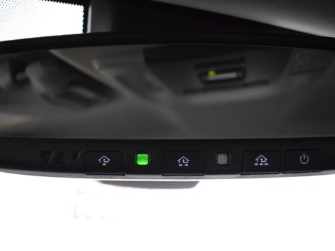 Used 2023 Toyota Camry XSE image 19