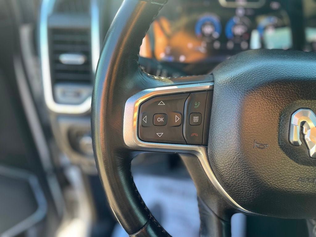 Used 2023 RAM 1500 Laramie AWD/4WD image 31