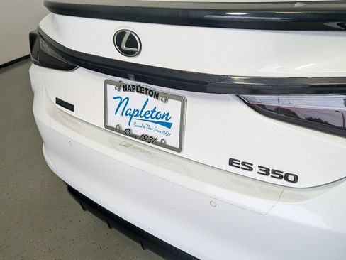 Used 2021 Lexus ES 350 F Sport w/ Accessory Package 2 FWD image 7