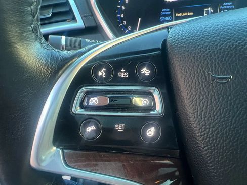 Used 2014 Cadillac SRX Luxury w/ Driver Awareness Package FWD image 18