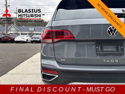 Used 2023 Volkswagen Taos SE image 37