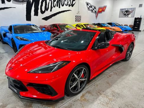 Used 2023 Chevrolet Corvette Stingray Preferred Conv w/ Z51 Performance Package RWD image 19