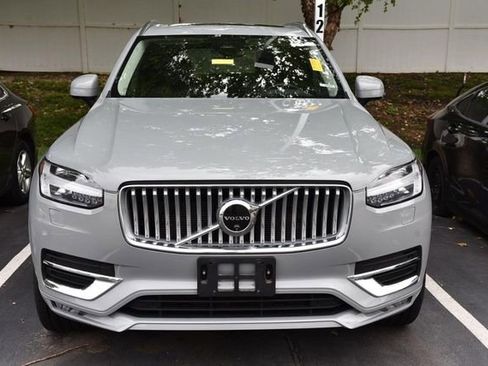 Used 2025 Volvo XC90 B6 Plus w/ Protection Package Premier AWD/4WD image 3
