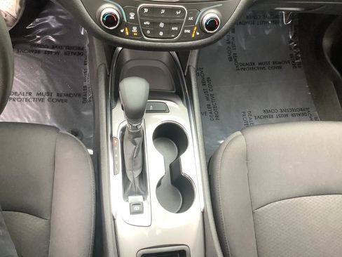 Used 2023 Chevrolet Malibu LT FWD image 22