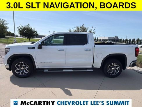 Used 2024 GMC Sierra 1500 SLT w/ SLT Premium Plus Package AWD/4WD image 5