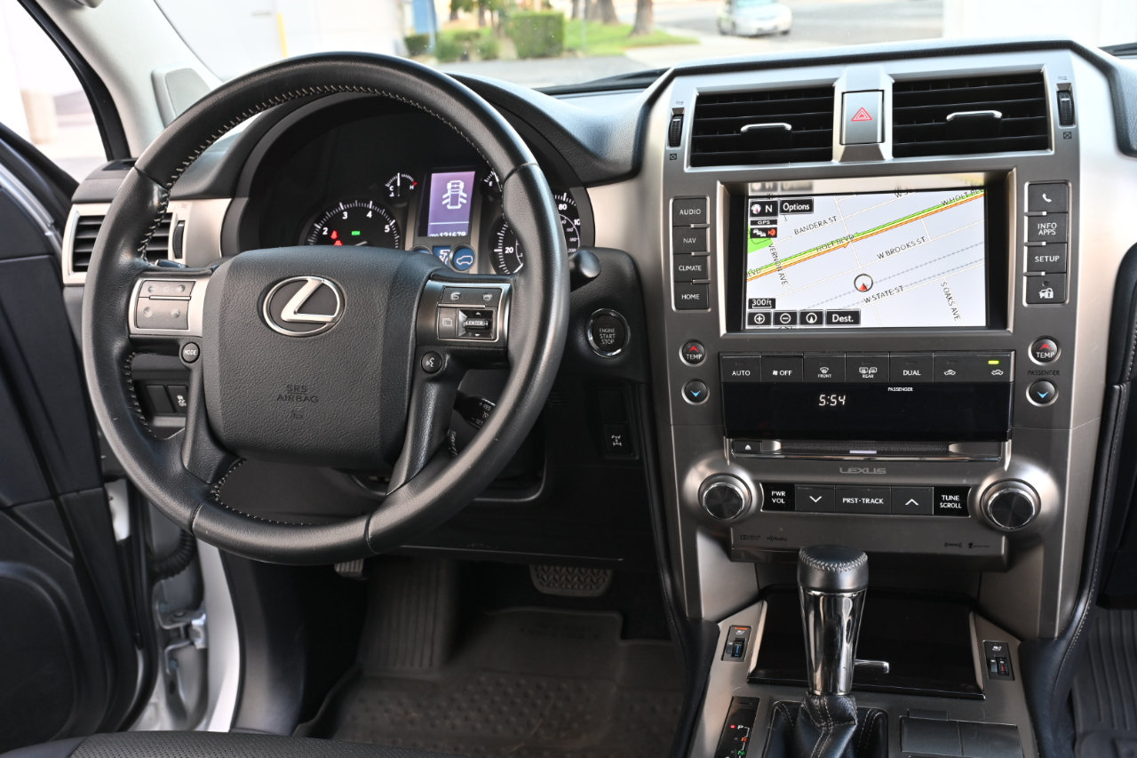 Used 2018 Lexus GX 460 w/ Navigation Package AWD/4WD image 14