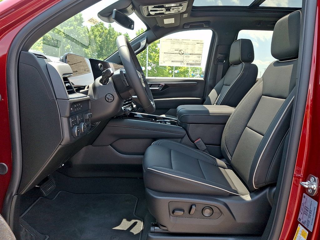 New 2026 Chevrolet Tahoe Premier w/ Sun And Tow Package AWD/4WD image 10