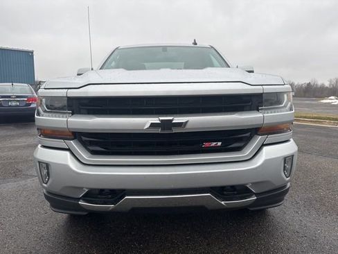 Used 2018 Chevrolet Silverado 1500 LT w/ All Star Edition image 8