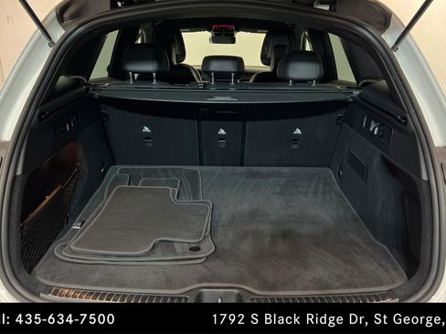 Certified 2024 Mercedes-Benz GLC 300 image 22