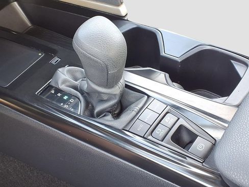 Used 2025 Toyota Camry LE FWD image 17