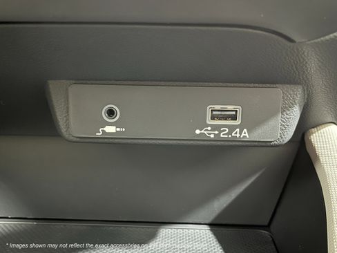 New 2026 Subaru Forester AWD/4WD image 18