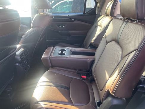 Certified 2024 Honda Pilot Elite image 18