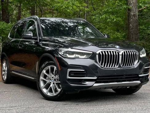 Used 2022 BMW X5 sDrive40i w/ Premium Package RWD image 9