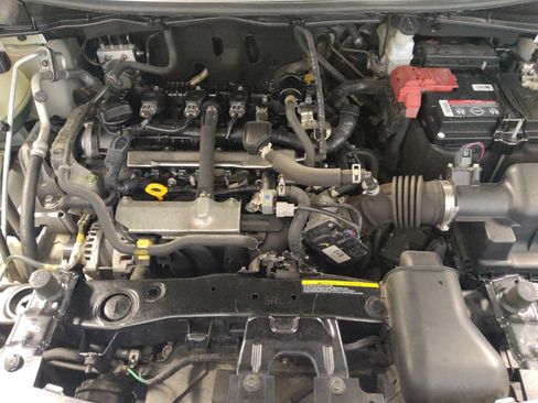 Used 2023 Nissan Versa SV FWD image 30