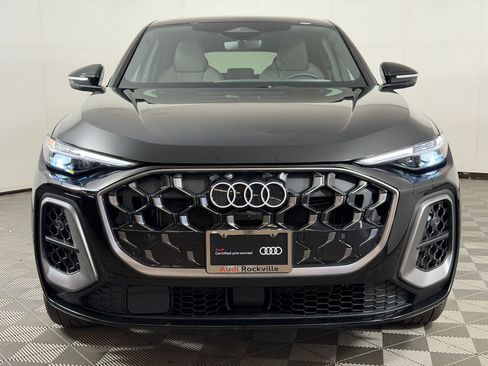 Used 2025 Audi Q5 Premium Plus w/ Premium Plus AWD/4WD image 6