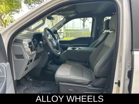 Used 2023 Ford F150 XLT RWD image 6