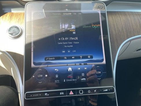 Used 2022 Mercedes-Benz C 300 Sedan image 13