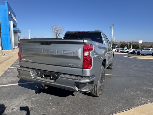 New 2026 Chevrolet Silverado 1500 Custom image 4