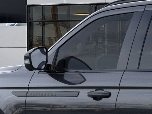 New 2026 Lincoln Navigator Reserve AWD/4WD image 20