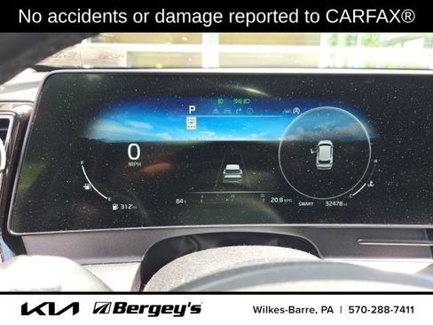 Certified 2023 Kia Sportage SX FWD image 2