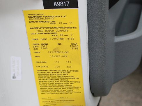 Used 2012 Ford F550 2WD Regular Cab Super Duty w/ PWR Equipment Group image 43