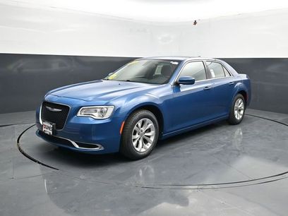 Used 2022 Chrysler 300 Touring