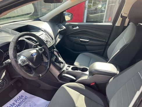 Used 2014 Ford Escape SE FWD image 5