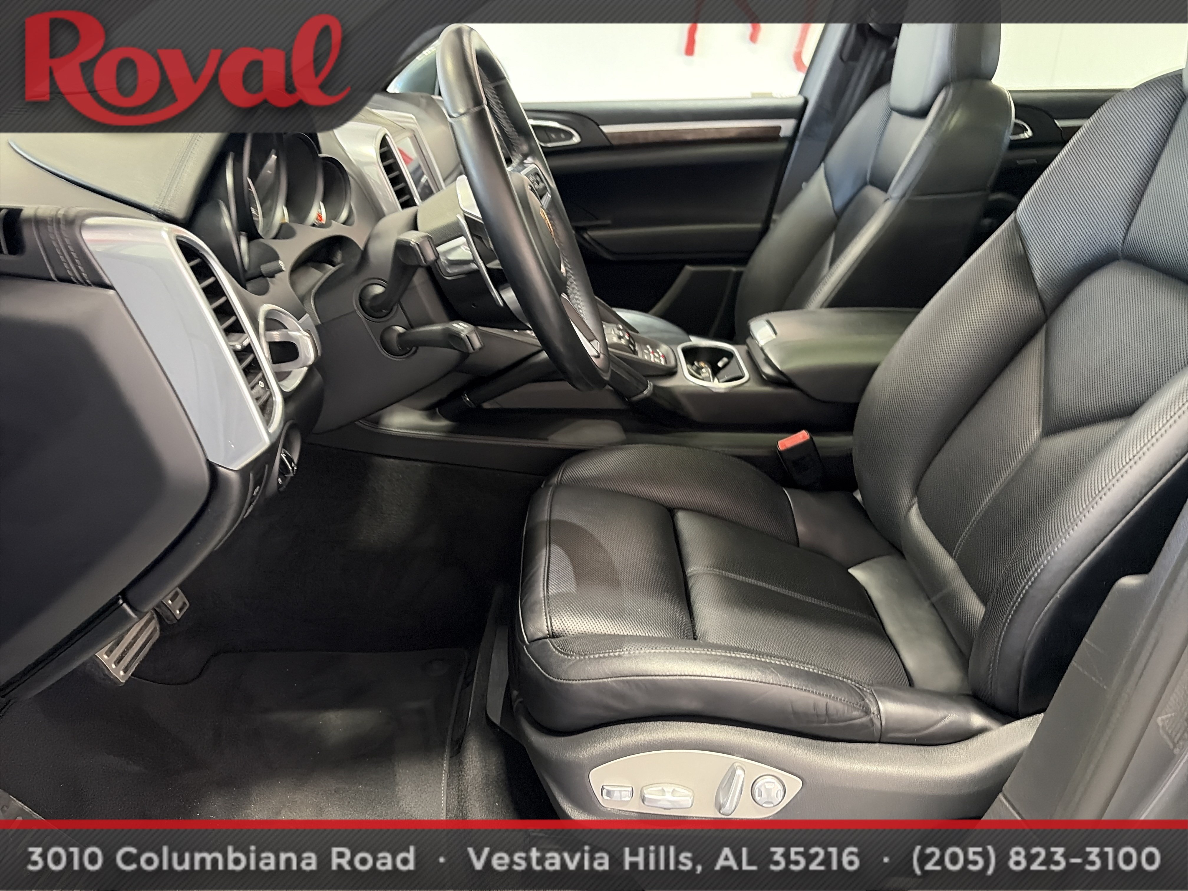 Used 2017 Porsche Cayenne GTS AWD/4WD image 28