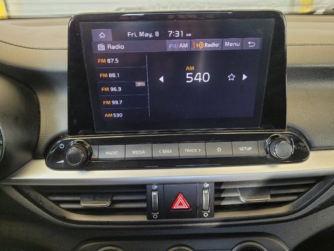 Used 2024 Kia Forte LXS w/ LXS Technology Package FWD image 25