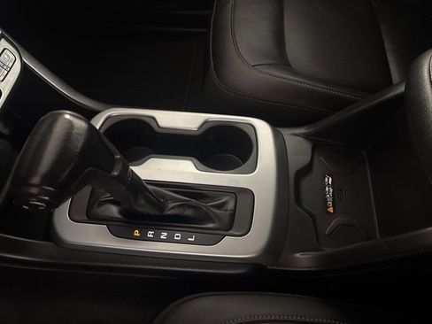 Used 2020 Chevrolet Colorado ZR2 image 22