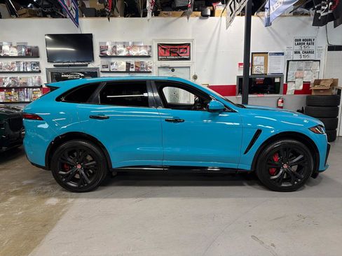 Used 2021 Jaguar F-PACE SVR AWD/4WD image 4