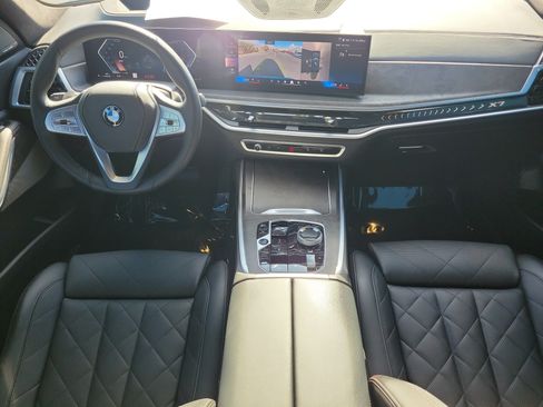 Certified 2024 BMW X7 xDrive40i w/ Executive Package AWD/4WD image 14