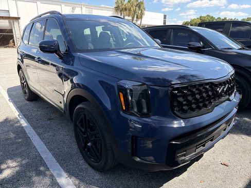 Used 2025 Kia Telluride SX Prestige X-Line AWD/4WD image 1