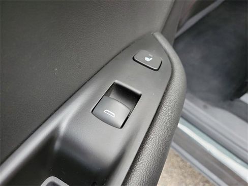 Used 2020 Chevrolet Blazer RS image 33