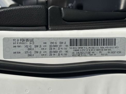 Used 2020 Jeep Grand Cherokee Limited X image 34