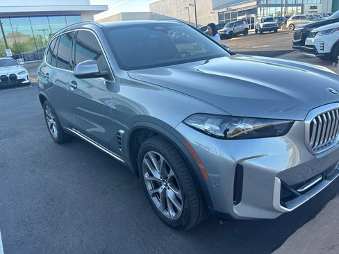 Used 2024 BMW X5 sDrive40i w/ Parking Assistance Package RWD image 3