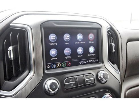 Used 2021 GMC Sierra 2500 Denali w/ Denali Ultimate Package image 23