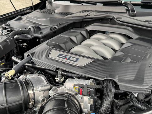 Used 2024 Ford Mustang GT Premium image 38