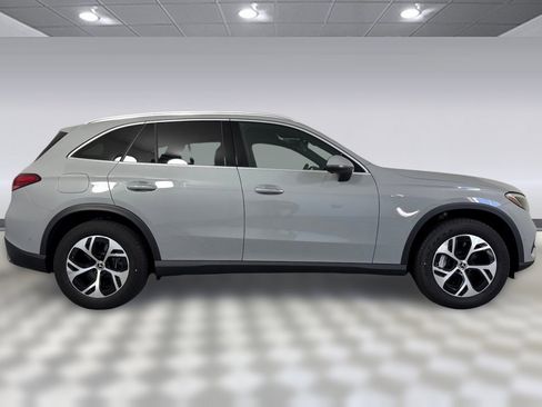 New 2025 Mercedes-Benz GLC 350e 4MATIC image 7
