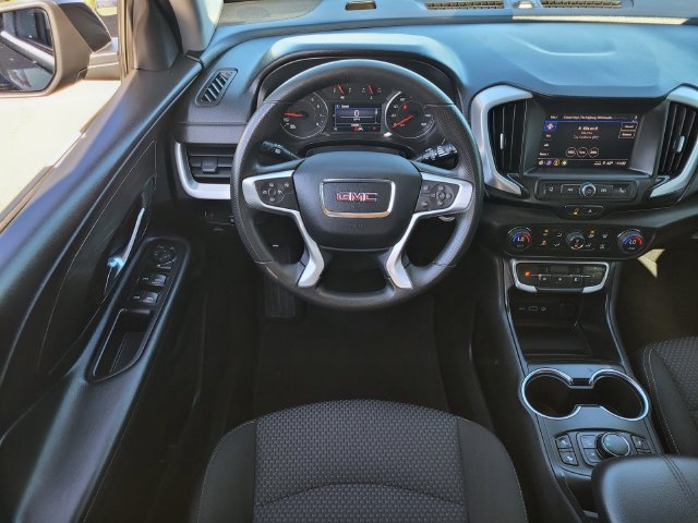 Certified 2024 GMC Terrain SLE w/ Driver Convenience Package FWD image 12