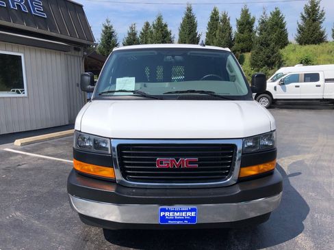Used 2025 GMC Savana 2500 w/ Driver Convenience Package RWD image 9