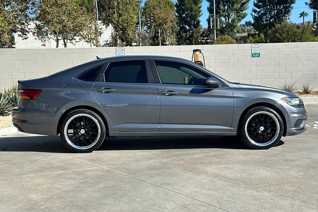 Used 2019 Volkswagen Jetta S w/ Driver Assistance Package FWD image 6