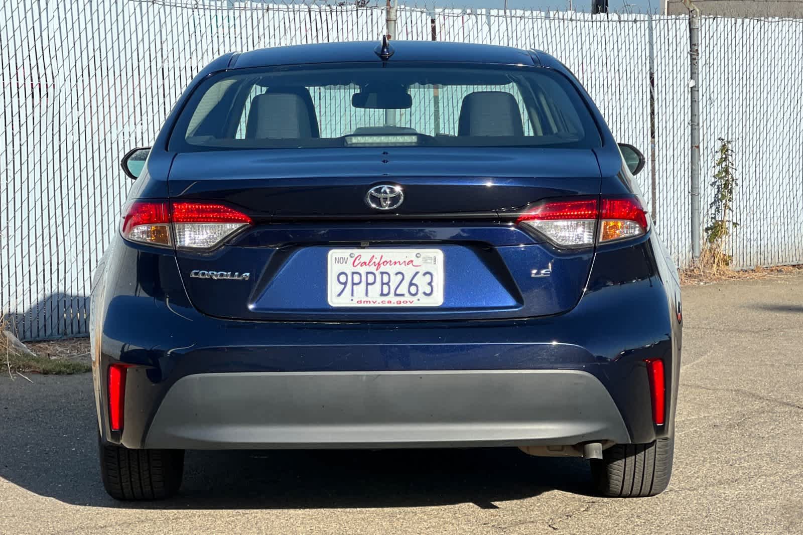 Used 2025 Toyota Corolla LE FWD image 4