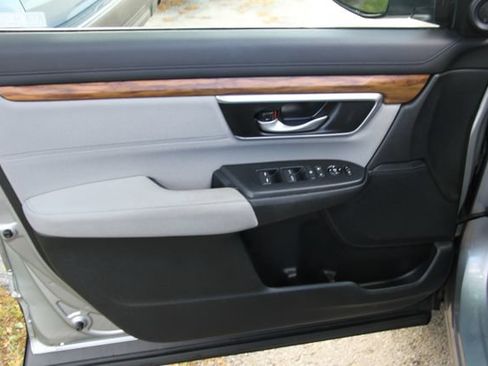 Used 2021 Honda CR-V EX image 16